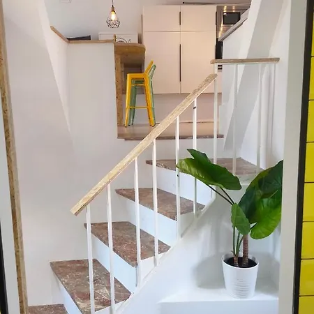 Apartman Hexagon By Namaste Elite